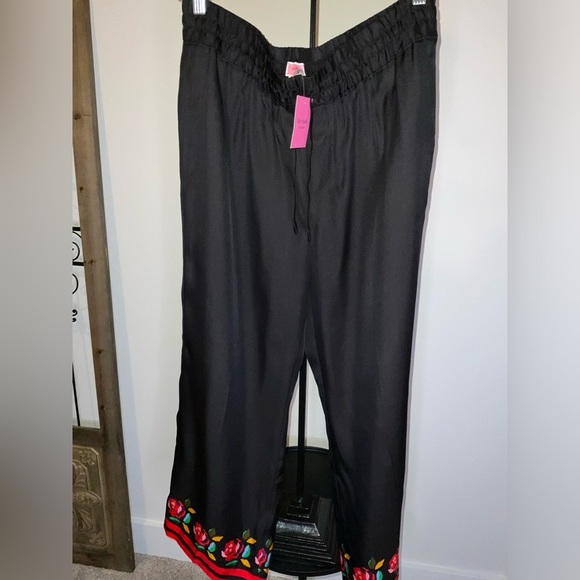 Kate Spade silk blend pants with Rose Border - NWT - Size Large - Picture 6 of 16